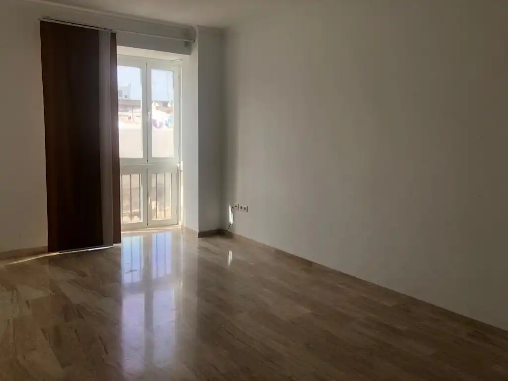 Pis amb ascensor en venda a Núcleo urbano, imagen 2