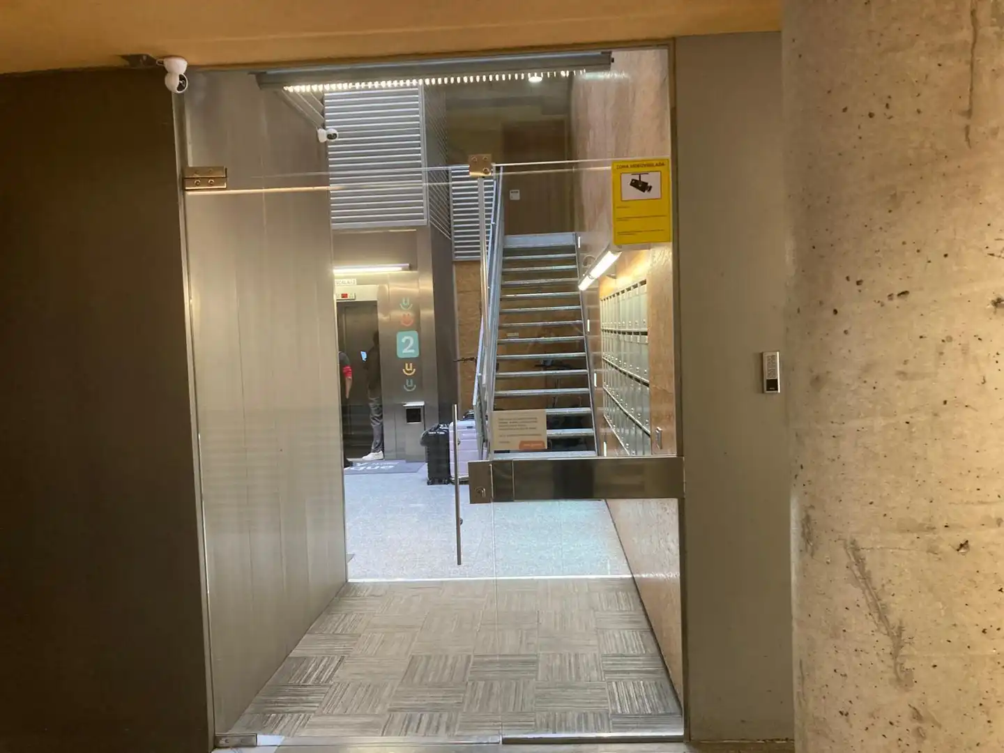 Office space to rent in PAU CLARIS 99-101, imagen 9