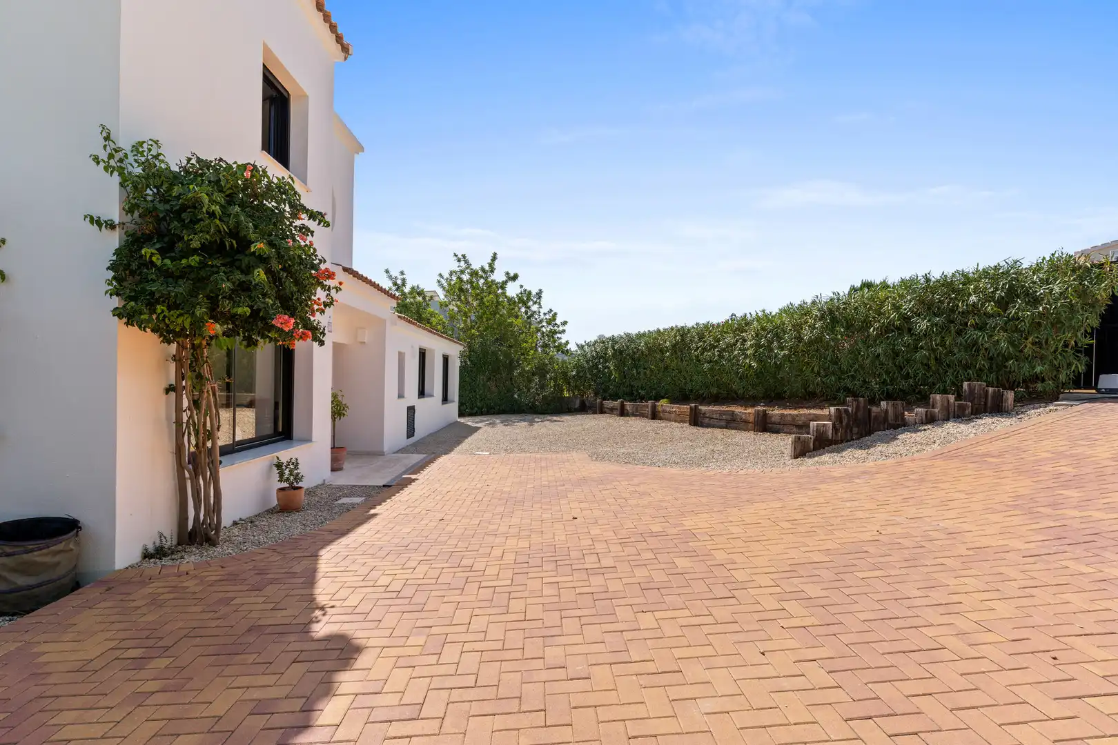 Vista exterior de Casa o xalet en venda en Cap Martí - El Tossalet - Pinomar