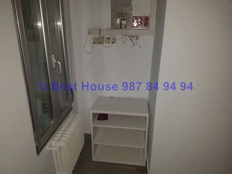 Büro zum Verkauf in Casco Antiguo