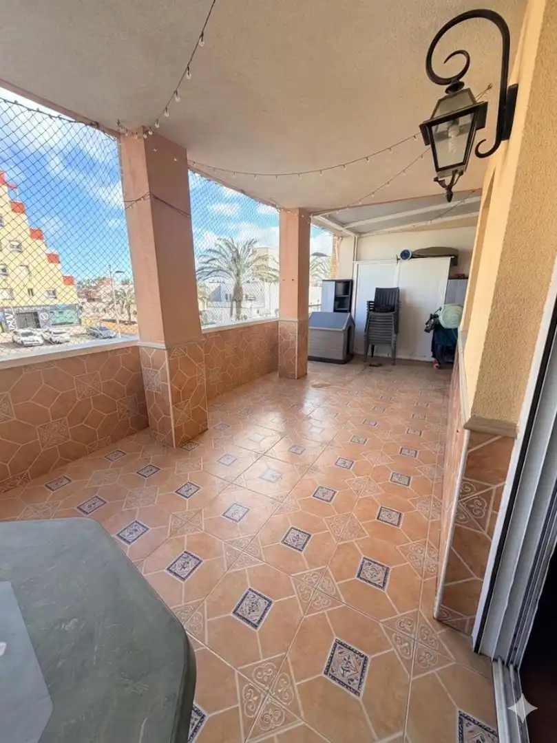 Terrasse von Wohnung zum Verkauf in Roquetas de Mar mit Klimaanlage, Möbliert und Gemeinschaftspool