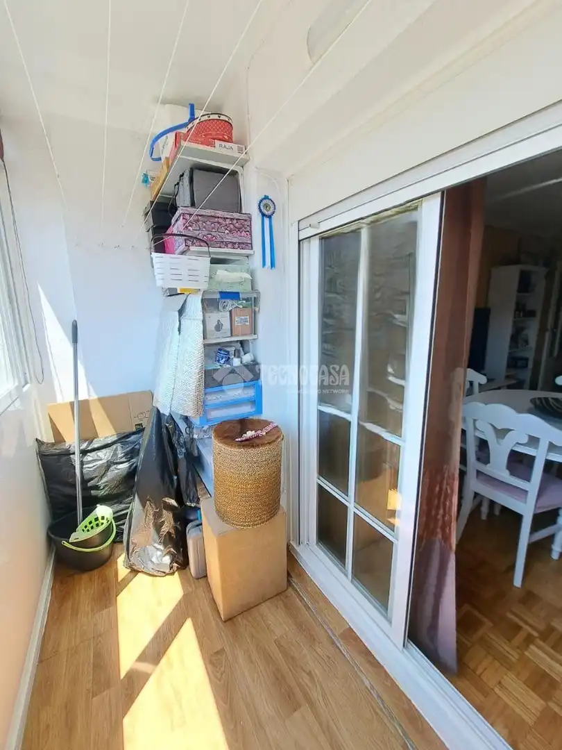 Wohnung zum Verkauf in Parla mit Klimaanlage, Heizung und Parkett