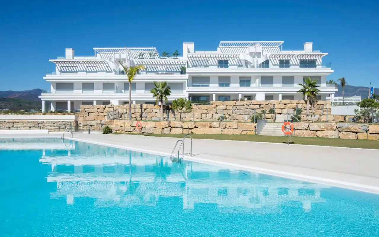 Adossat amb piscina en venda a Calle Martinica