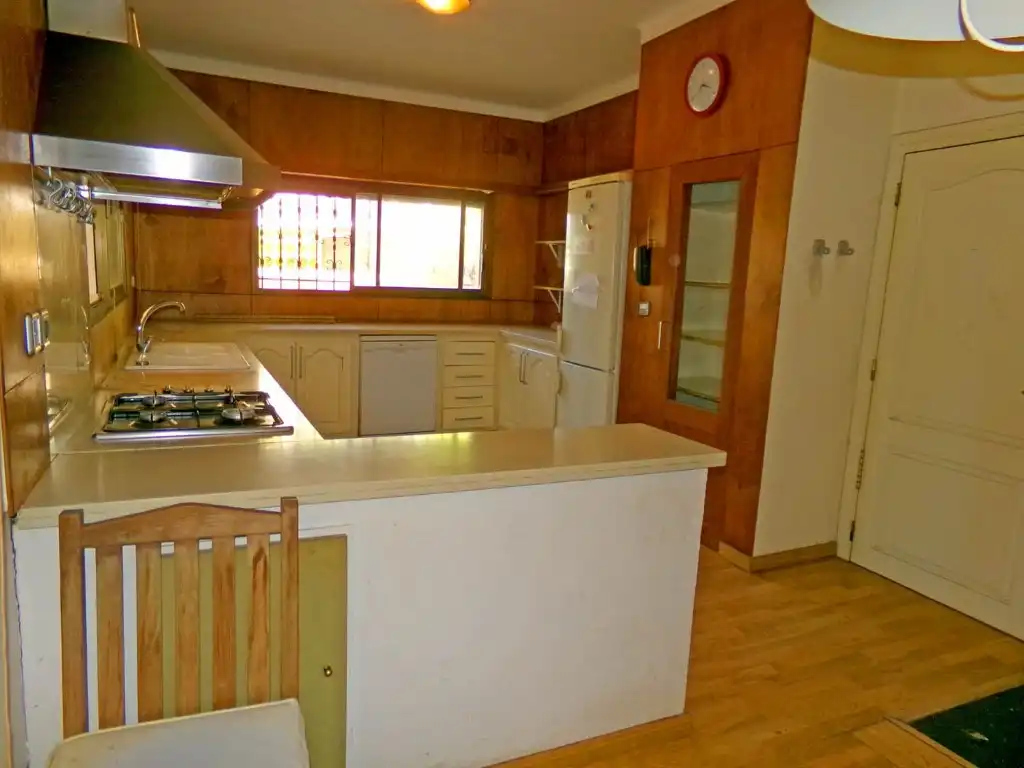 Kitchen of Houses for sale in L'Escala