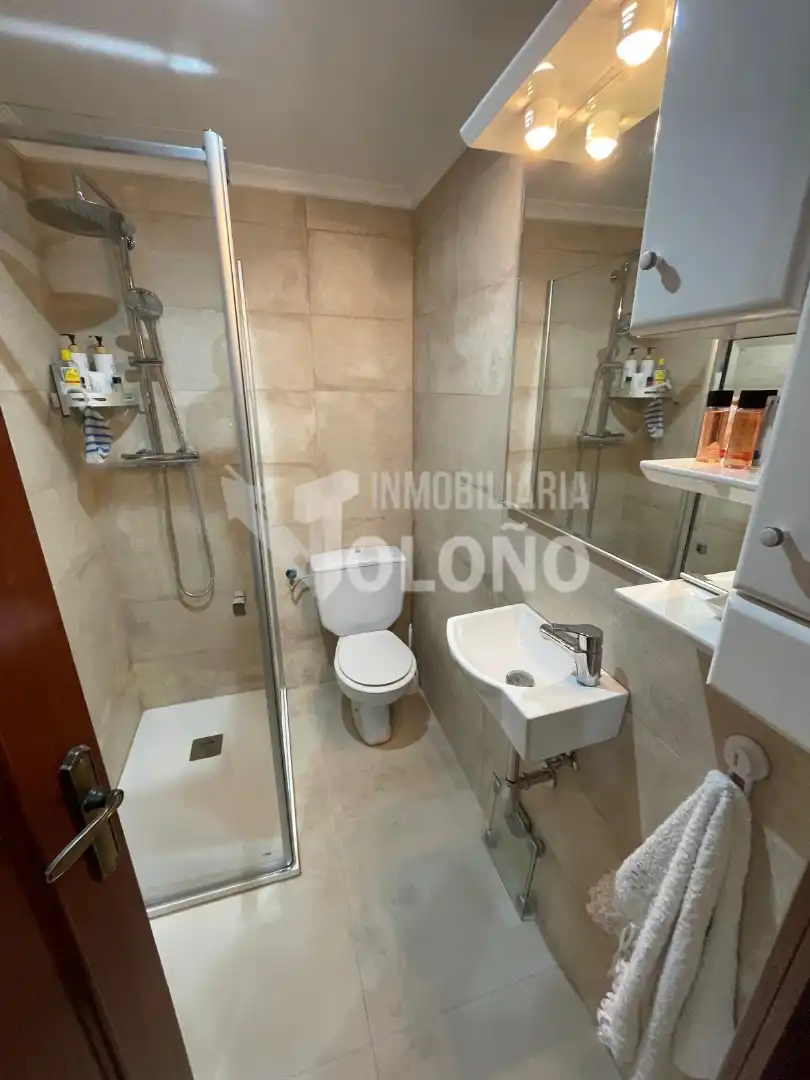 Bathroom of Flat for sale in Haro  with Heating, Parquet flooring and Storage room