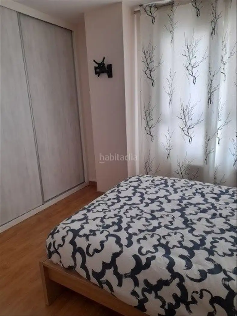Piso con ascensor en alquiler en Calle Teófilo Ortega 8, imagen 5