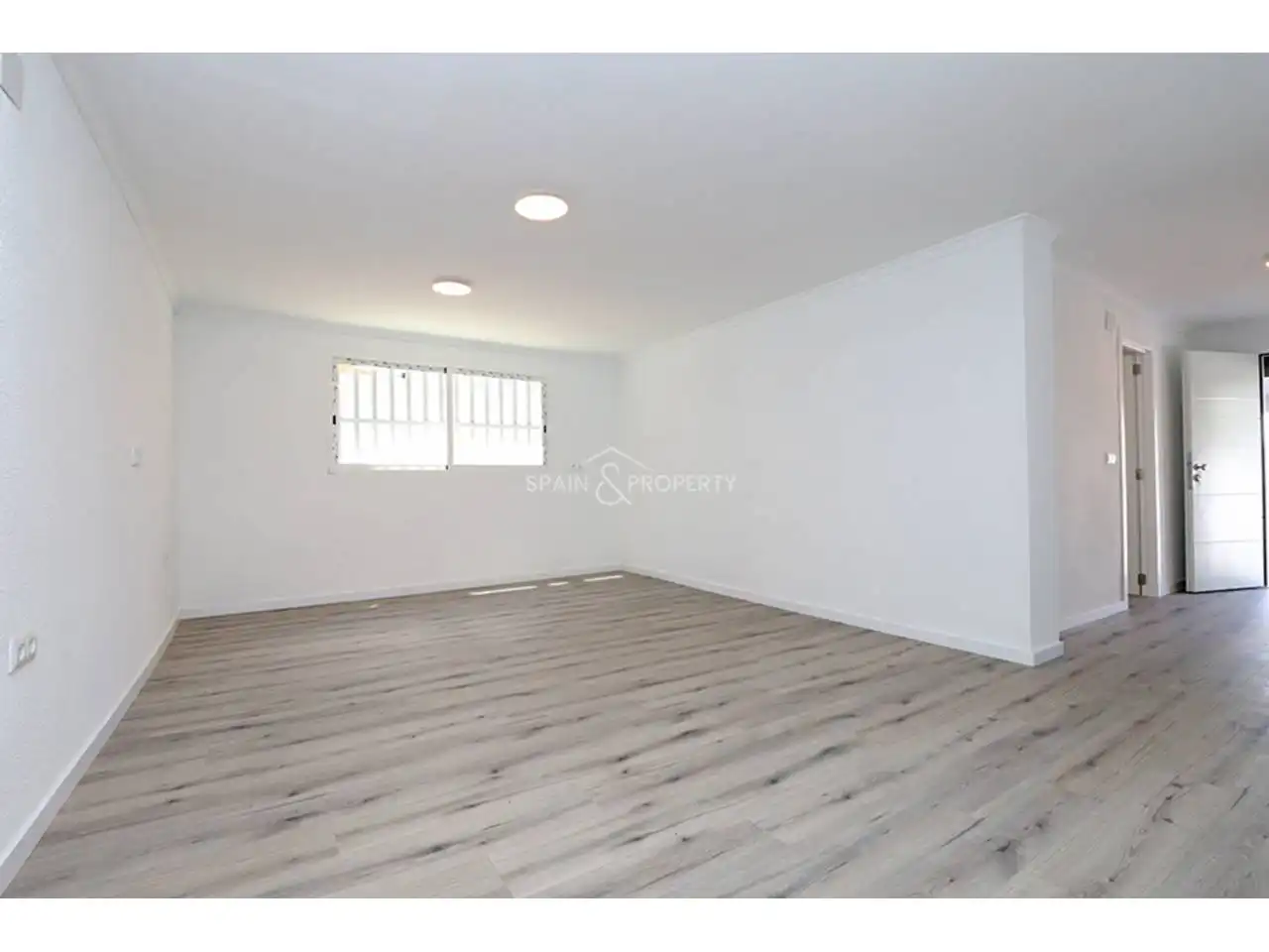Villa avec piscine à vendre à Montroi / Montroy, imagen 26