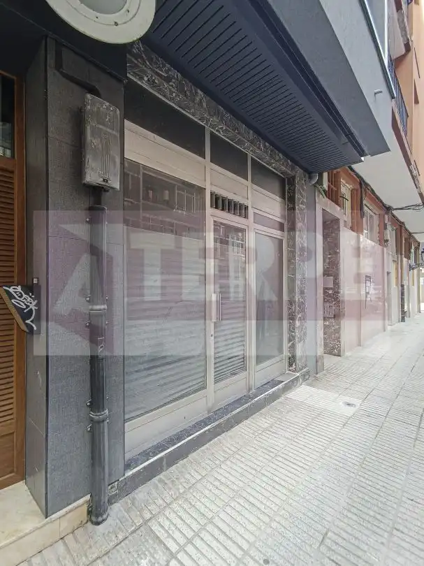 Local comercial en venda a Oiartzun Kalea, imagen 2