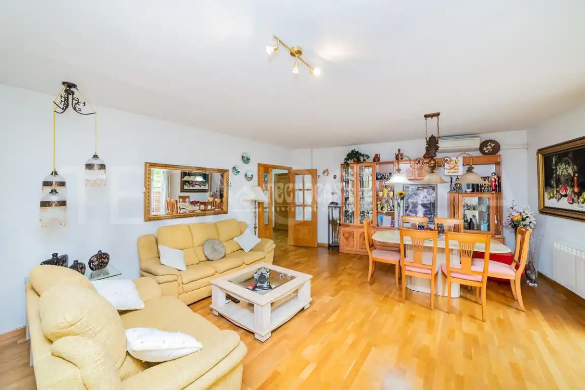 Sala de estar de Piso en venta en Villanueva del Pardillo