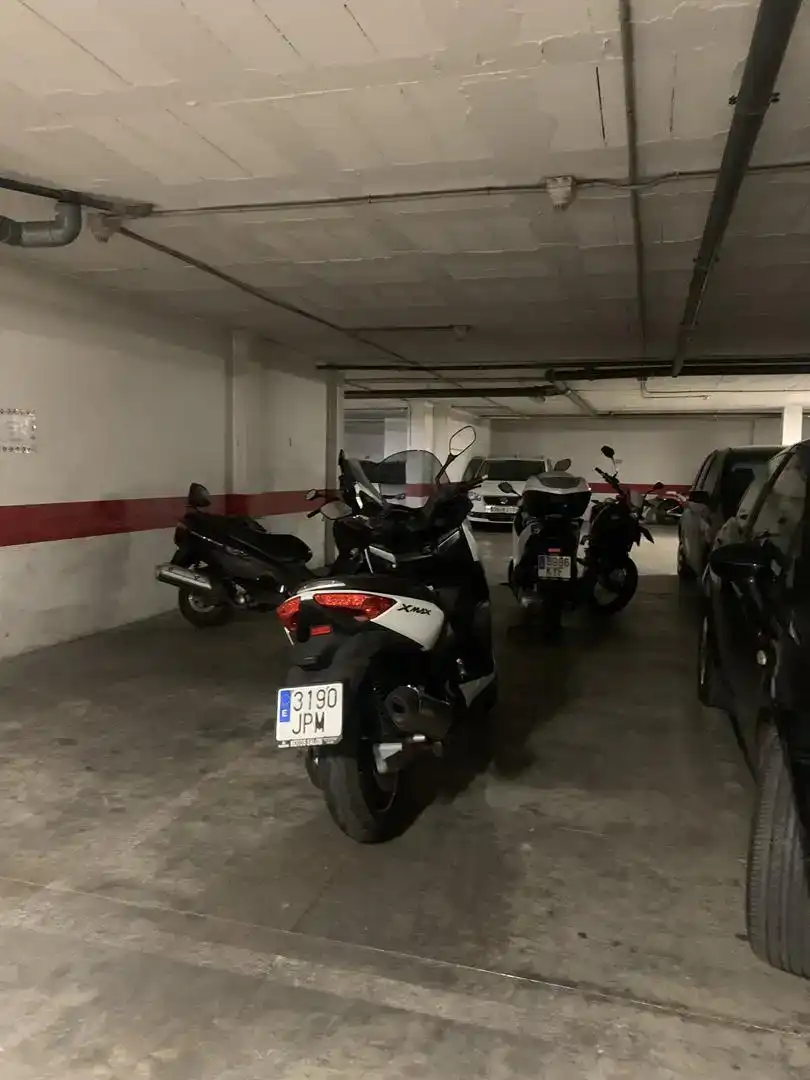 Parkplatz von Garage zum Verkauf in  Palma de Mallorca