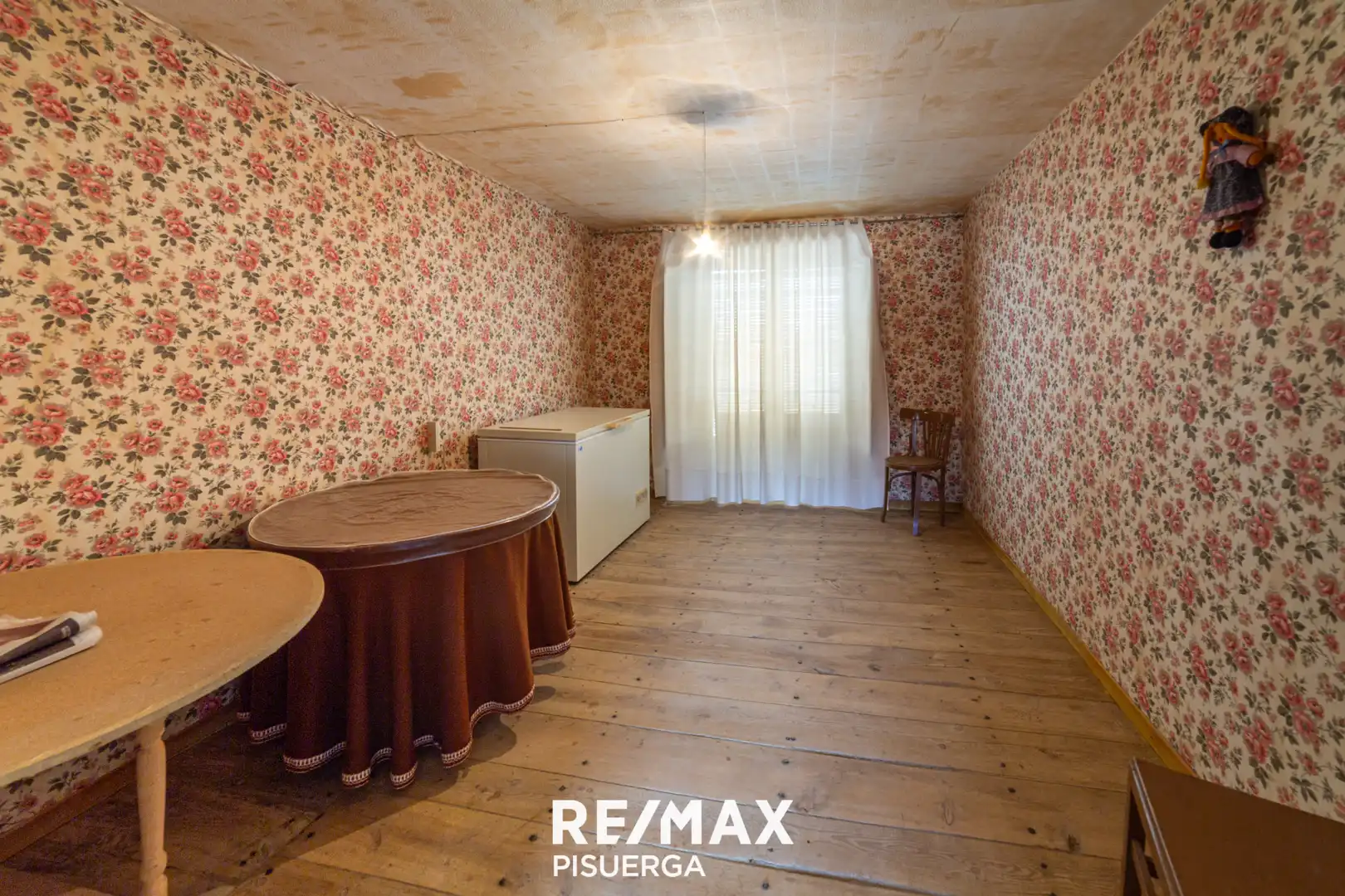 Houses for sale in Tordehumos  with Private garden, Terrace and Storage room