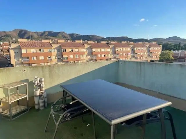 Terrasse von Dachboden zum Verkauf in La Unión mit Klimaanlage, Terrasse und Möbliert