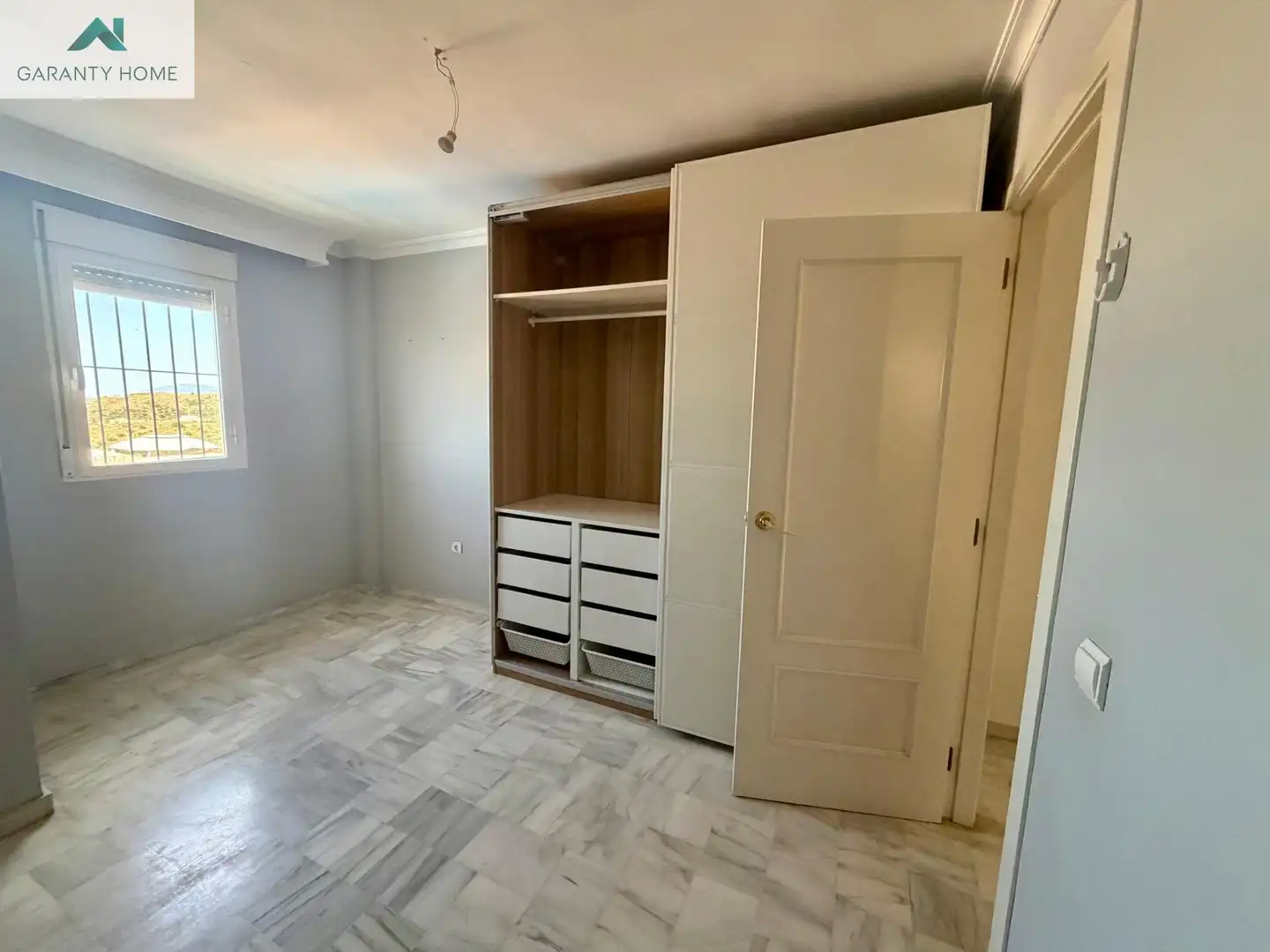 Habitación de Dúplex en venta en Rincón de la Victoria con Aire acondicionado, Calefacción y Terraza