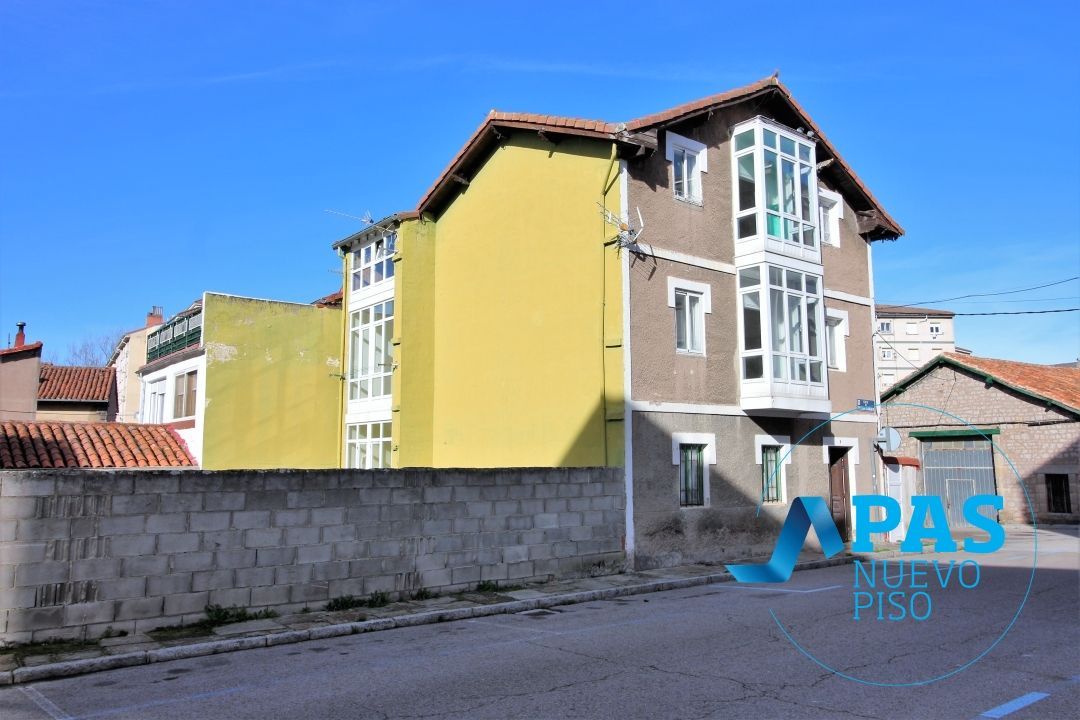 House or chalet for sale in Calle Guillermo Ojanguren, Reinosa