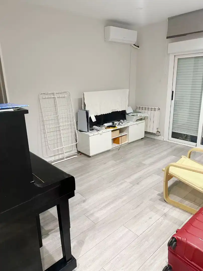 Piso en venta en  Madrid Capital con Aire acondicionado, Calefacción y Terraza