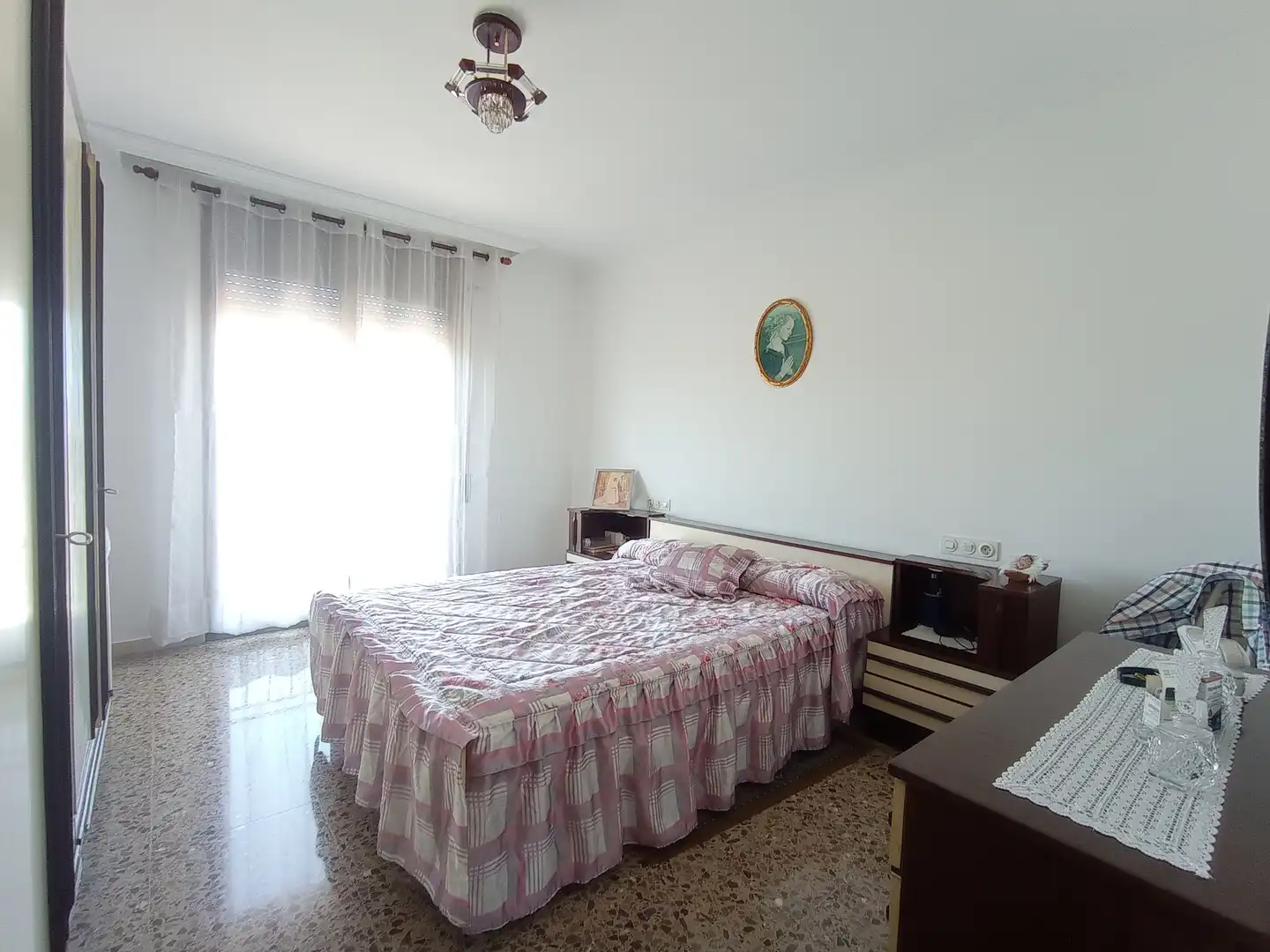 Schlafzimmer von Einfamilien-Reihenhaus zum Verkauf in Santa Perpètua de Mogoda mit Klimaanlage, Heizung und Terrasse
