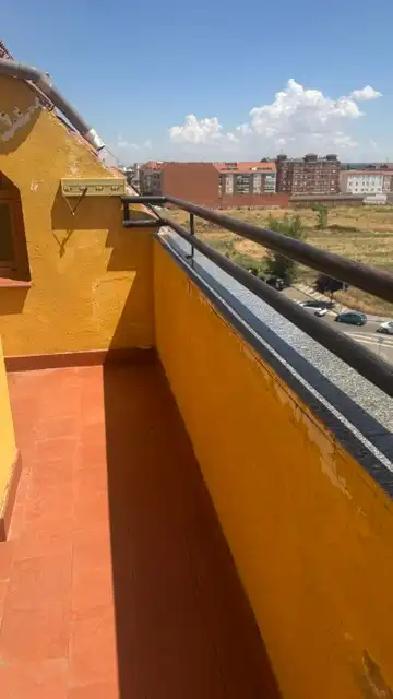 Appartamento con terrazza in vendita a Avenida el Ferial 78, imagen 5
