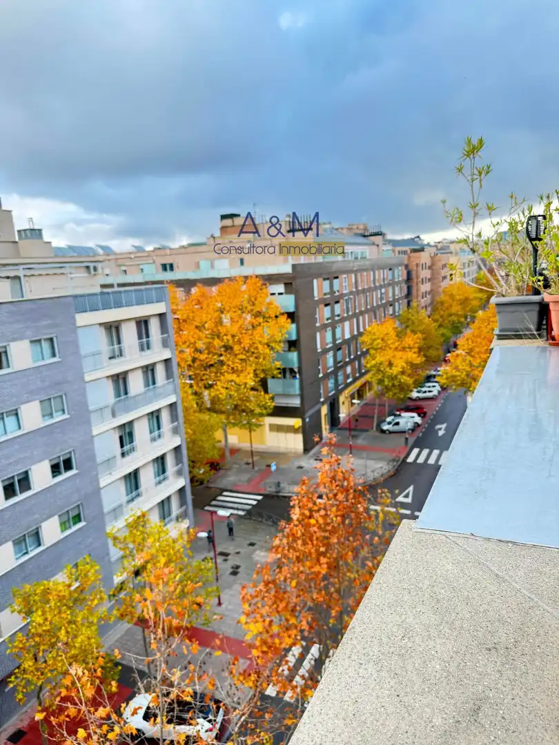 Vista exterior de Pis en venda en Valladolid amb Calefacció, Terrassa i Traster