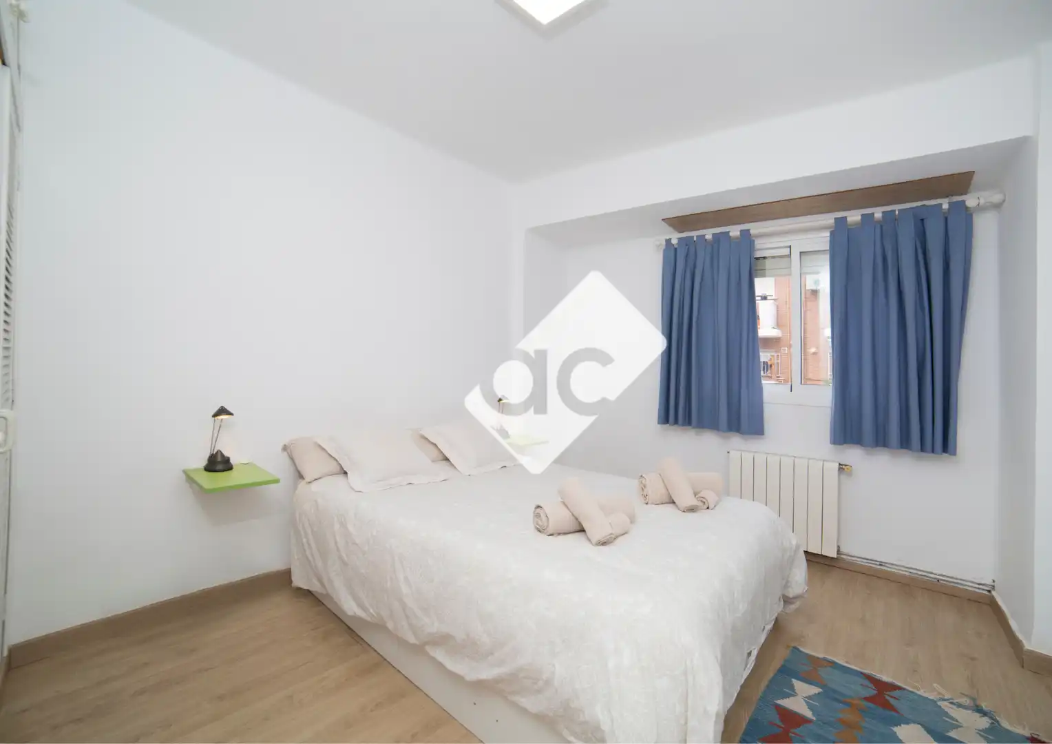 Habitación de Piso de alquiler en Valencia con Aire acondicionado, Calefacción y Amueblado