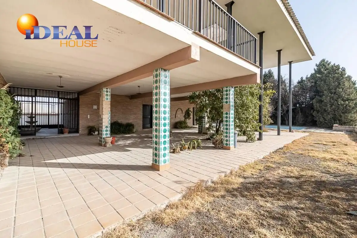 Casa rústica amb piscina en venda a Santa Fe, imagen 46