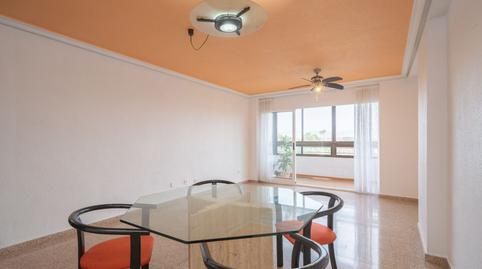Photo 3 of Flat for sale in Tómbola, Alicante / Alacant