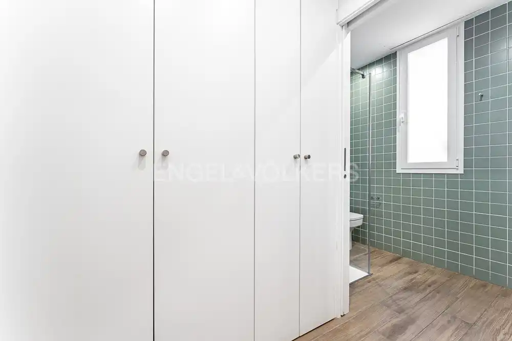 Baño de Apartamento de alquiler en Madrid con Aire acondicionado, Calefacción y Amueblado