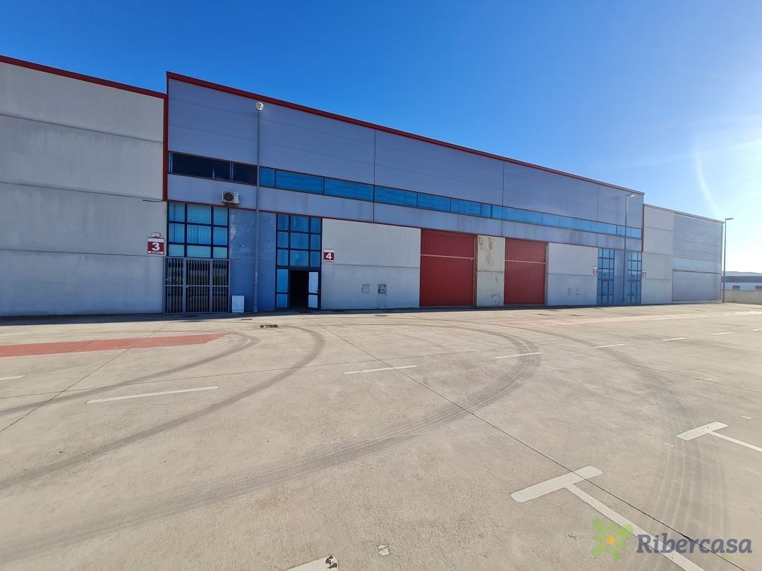 Vista exterior de Nau industrial en venda en Cintruénigo