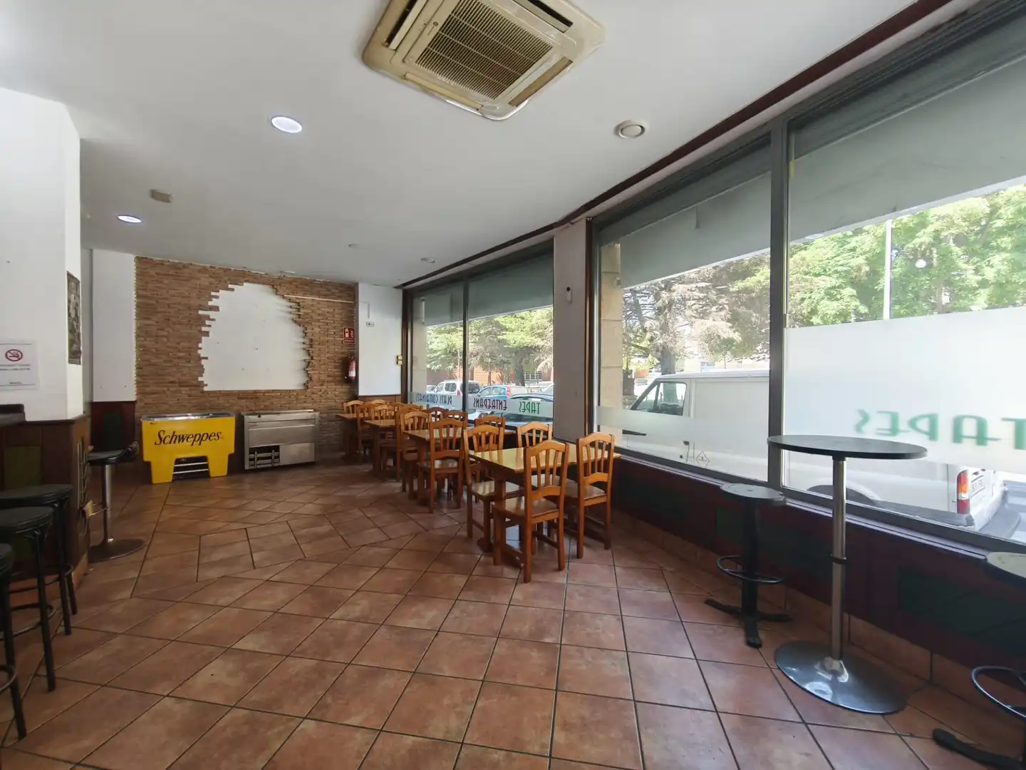 Local comercial en venda a Les Clotes, imagen 4