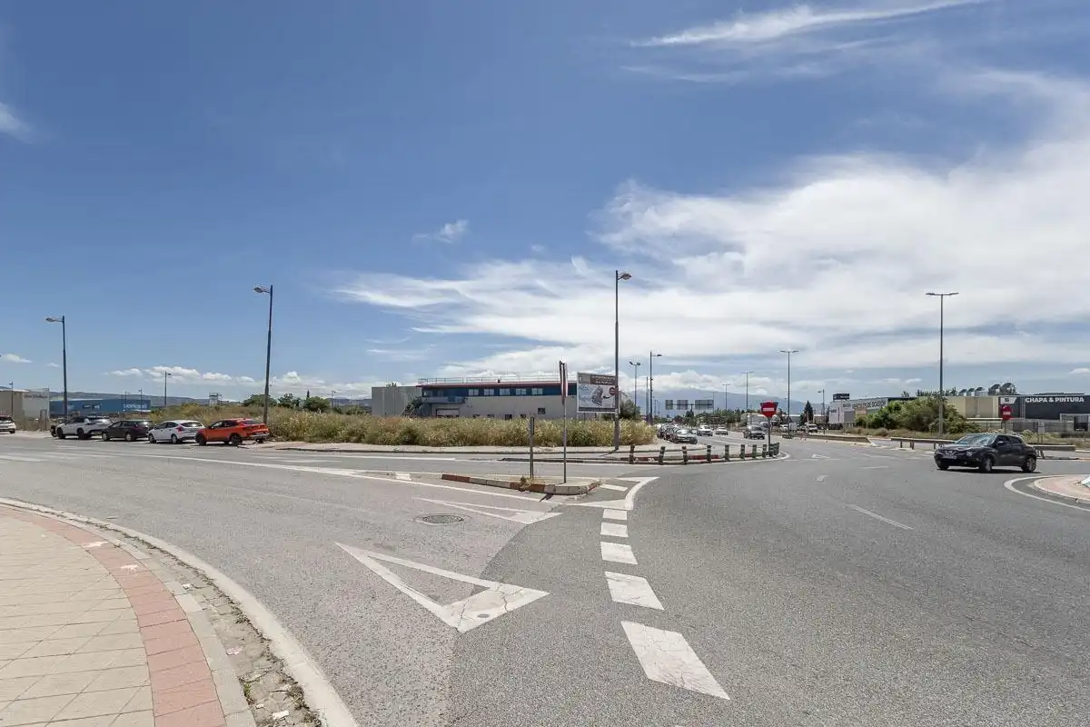 Außenansicht von Residential zum Verkauf in Granada