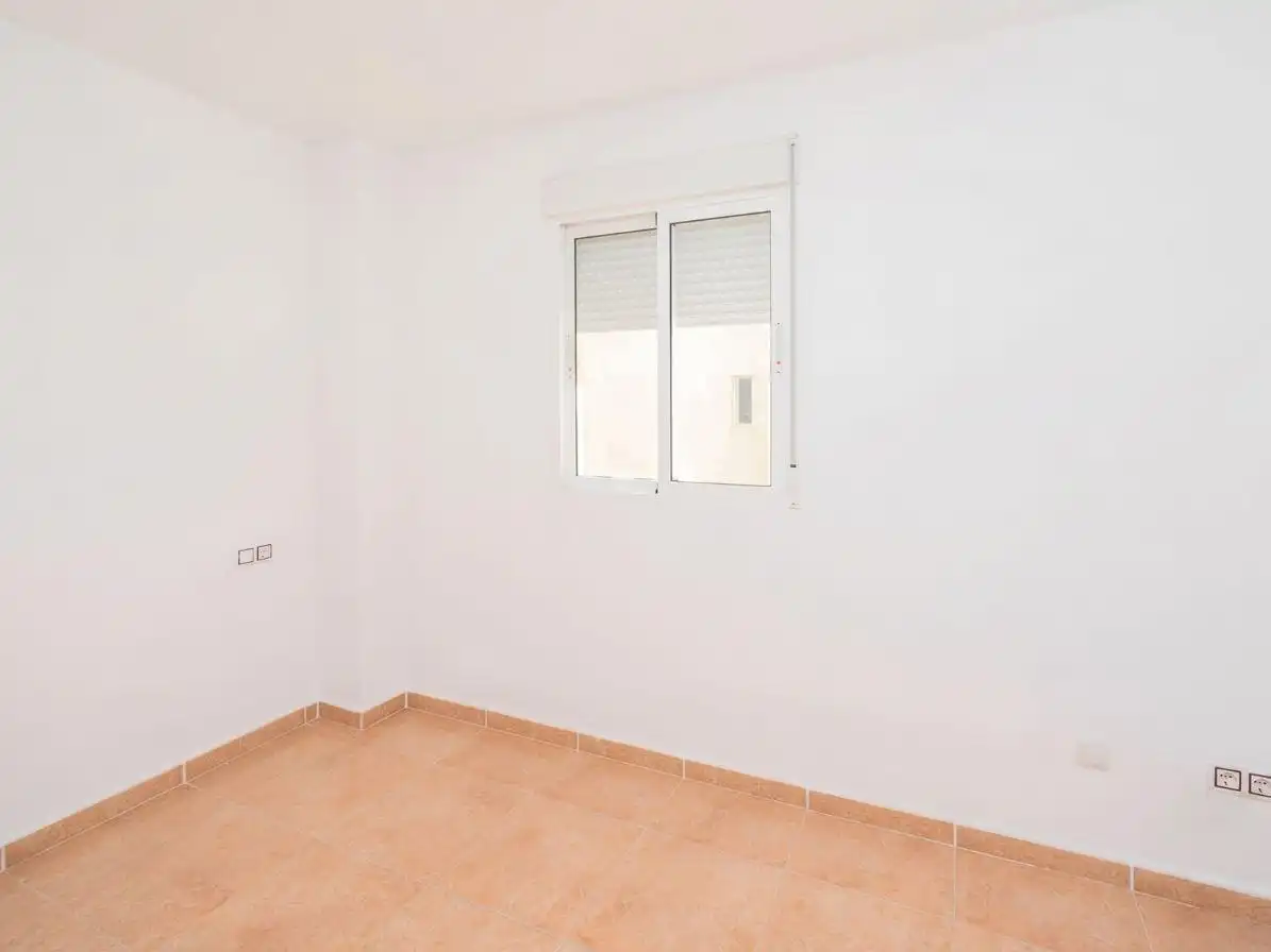 Habitación de Piso en venta en San Vicente del Raspeig / Sant Vicent del Raspeig con Terraza