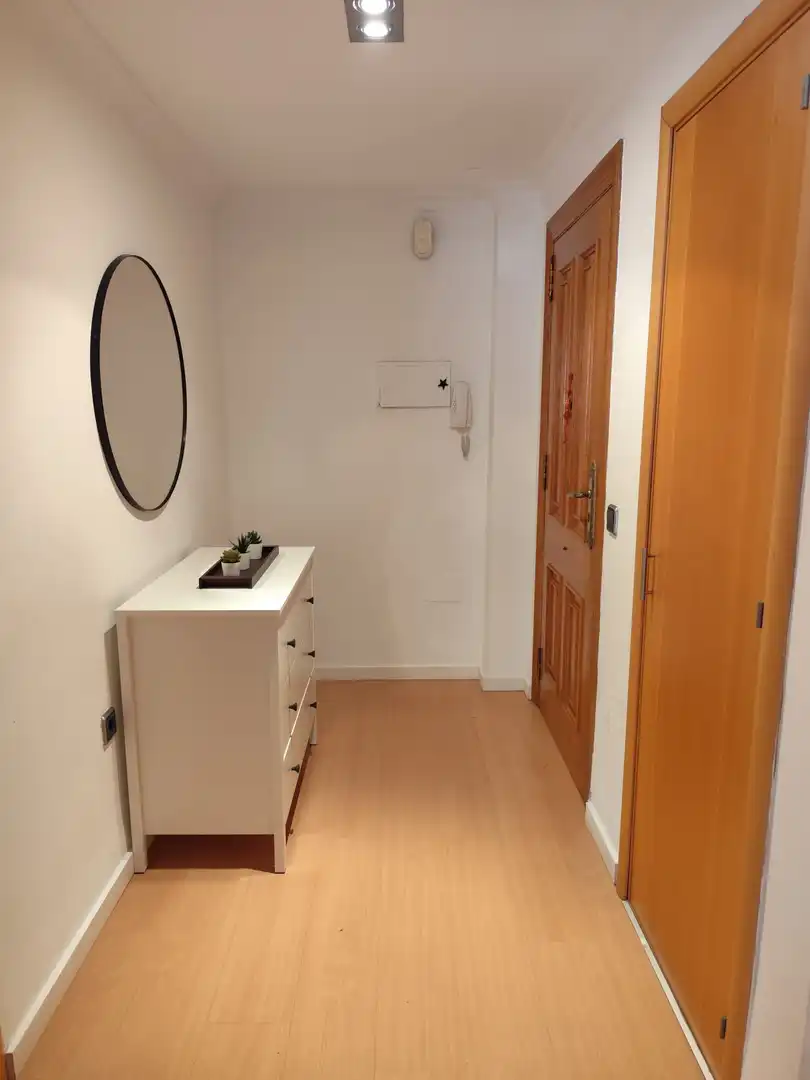 Flat with lift for sale in Calle de Josep Riquer Llobet 8, imagen 19