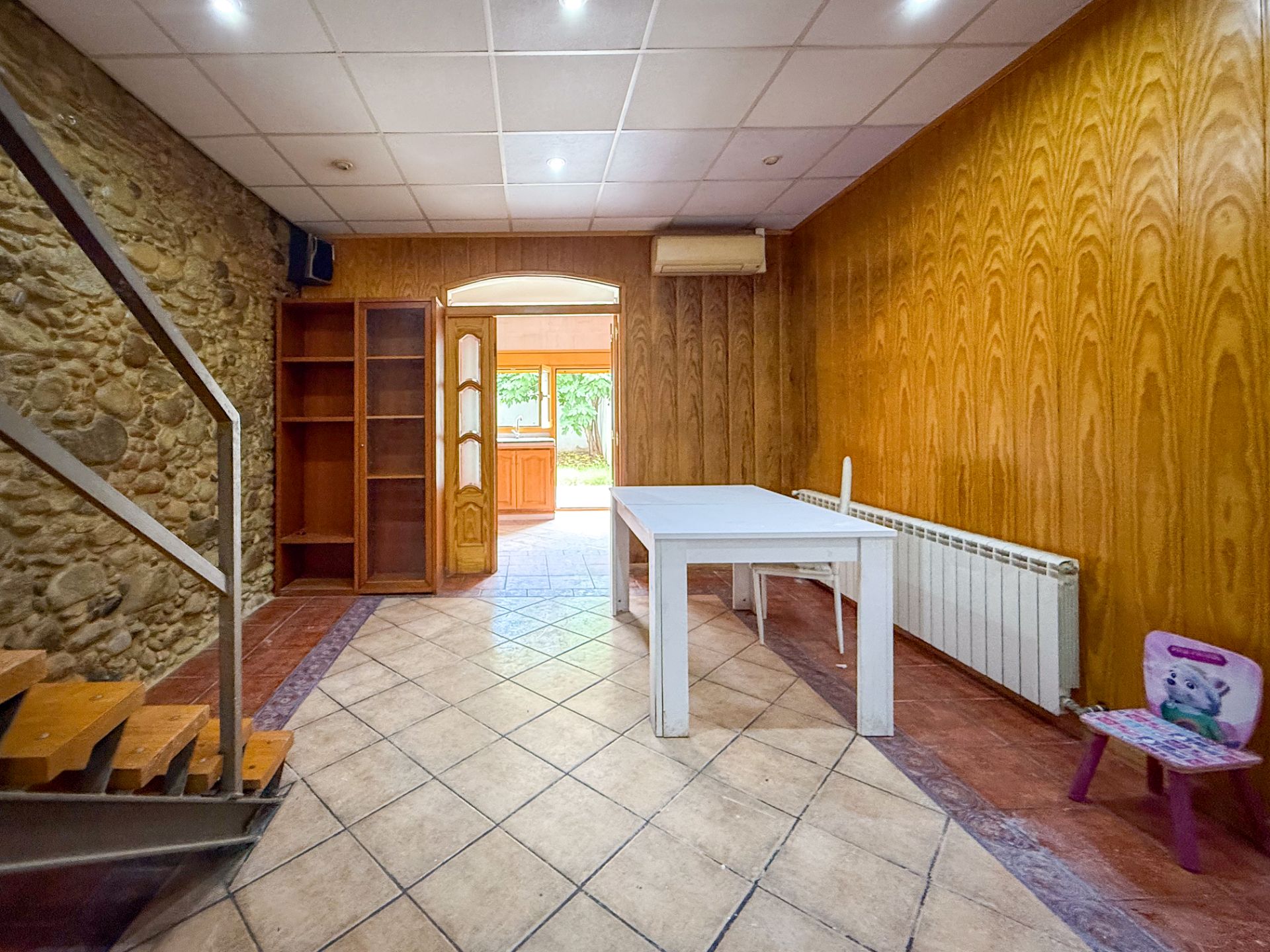 Single-family semi-detached for sale in Salt  with Heating, Private garden and Balcony