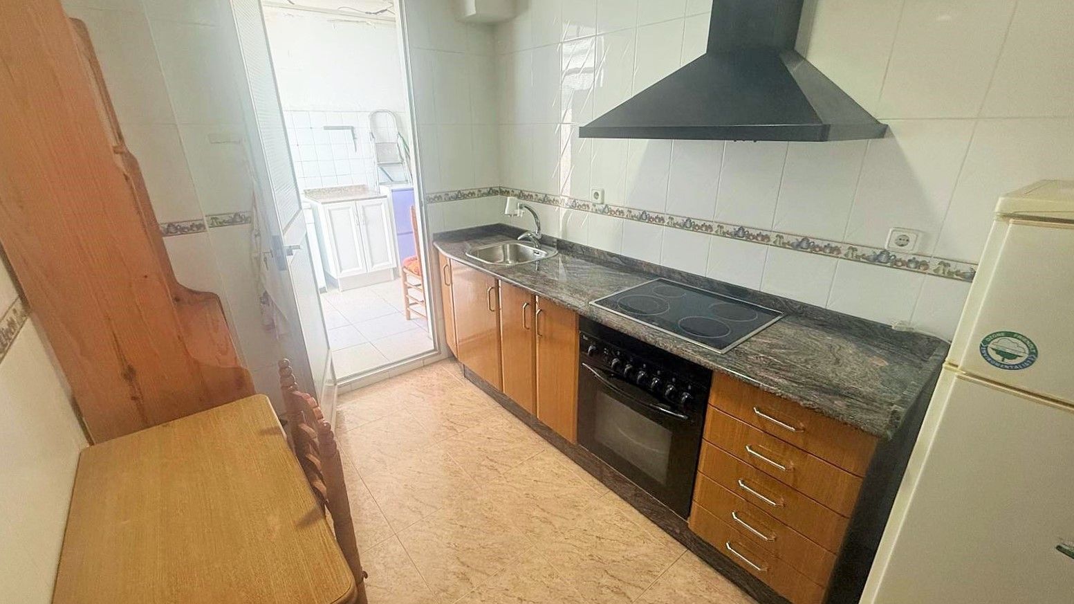 Kitchen of Flat for sale in  Valencia Capital  with Air Conditioner, Heating and Terrace