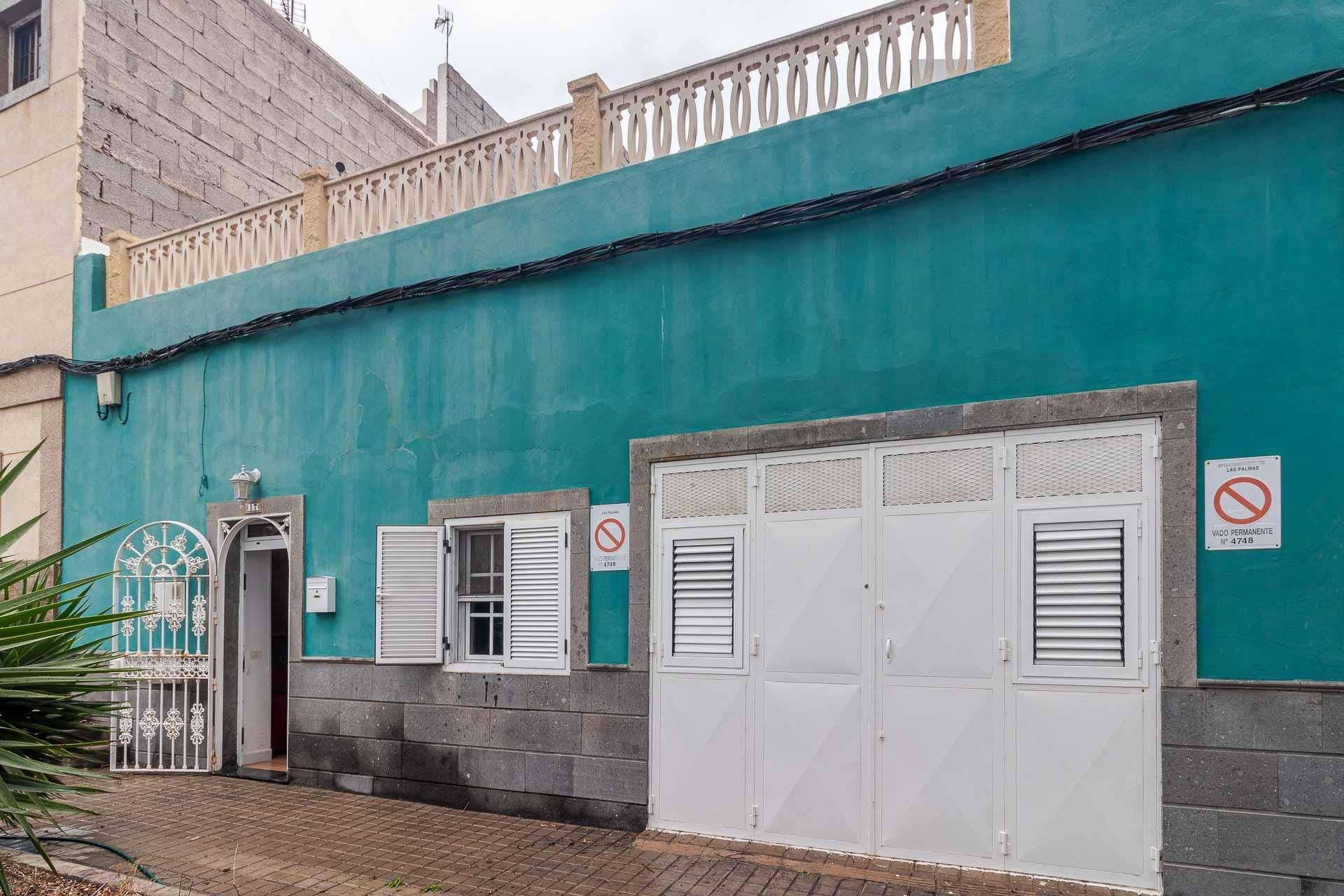 Außenansicht von Haus oder Chalet zum verkauf in Las Palmas de Gran Canaria mit Terrasse und Abstellraum