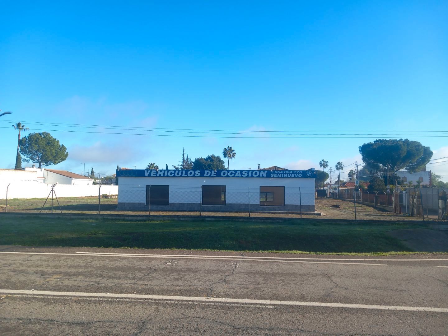 Exterior view of Premises to rent in Utrera