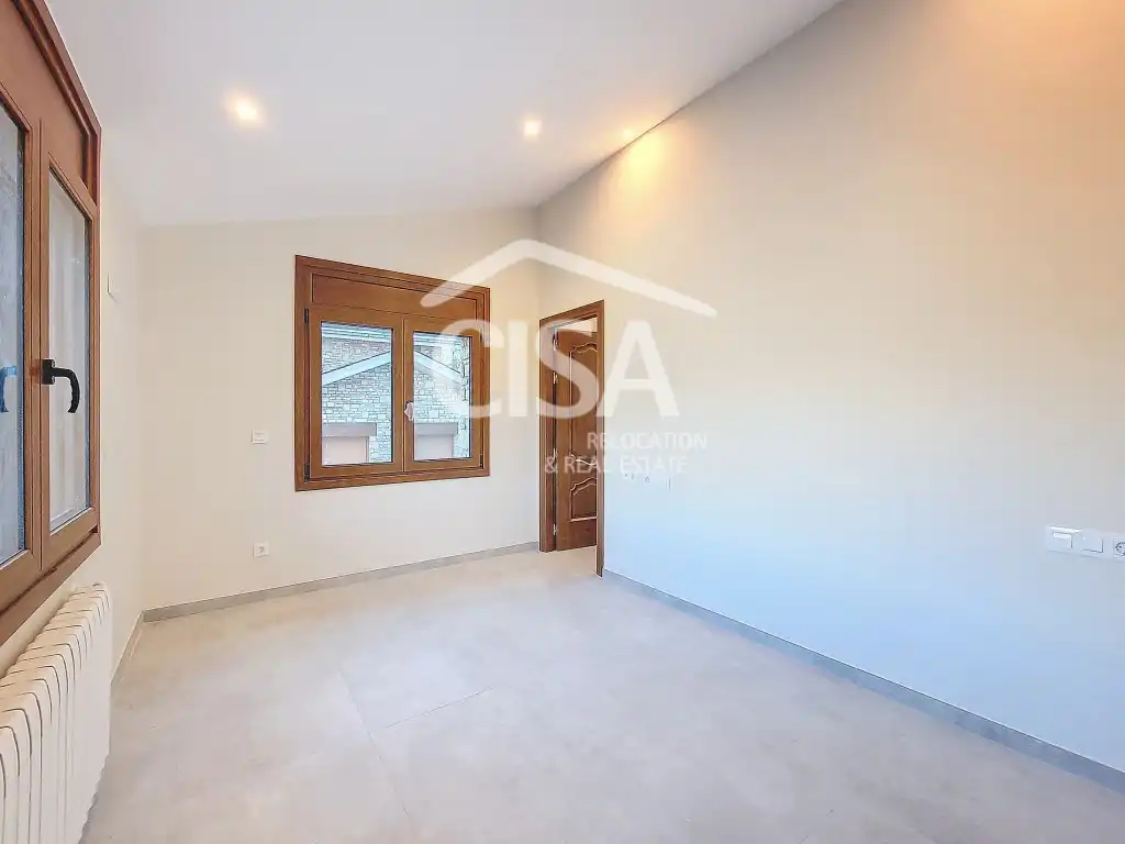 Casa o chalet en venta en Sant Julià de Lòria con Balcón