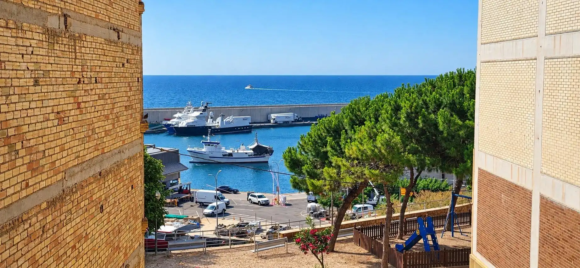 Dúplex amb piscina en venda a L'Ametlla de Mar pueblo