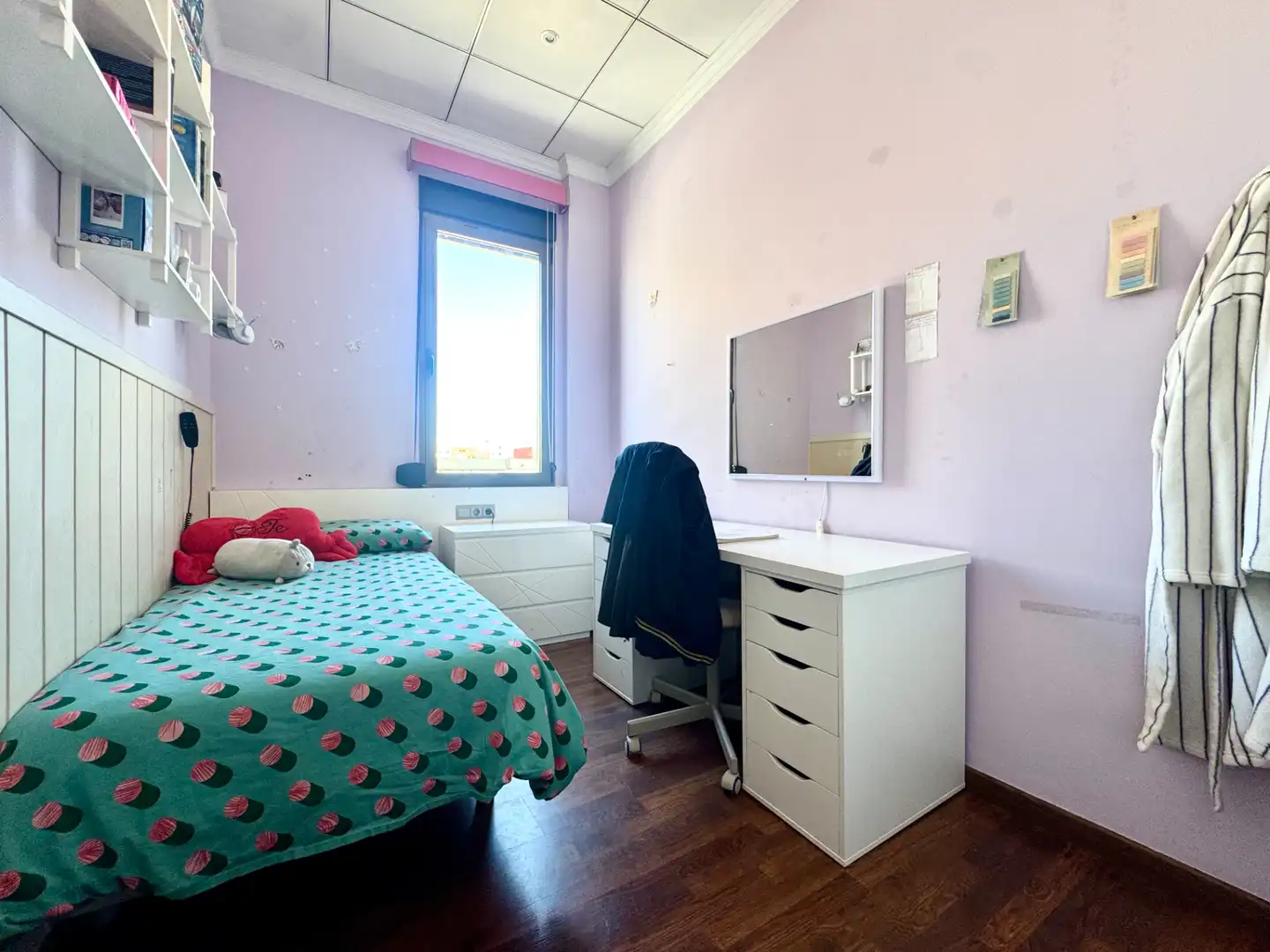 Bedroom of Flat for sale in Sueca  with Air Conditioner, Terrace and Storage room