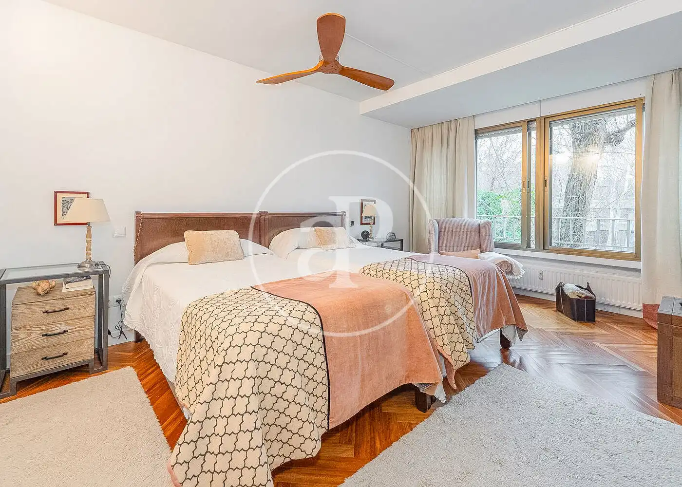 Bedroom of Flat for sale in La Moraleja  with Air Conditioner, Heating and Private garden