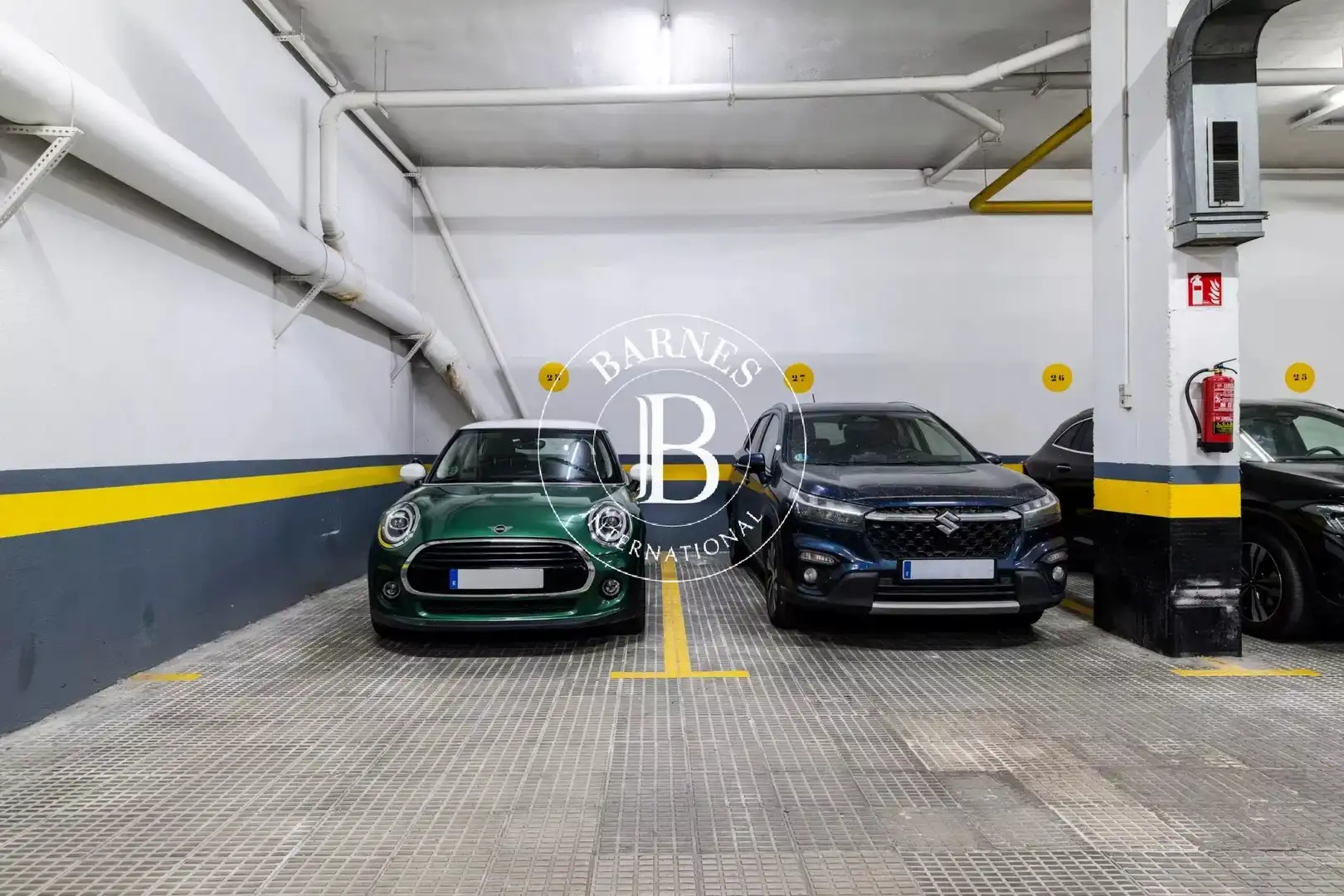 Parkplatz von Wohnung zur Miete in Madrid mit Klimaanlage, Heizung und Abstellraum