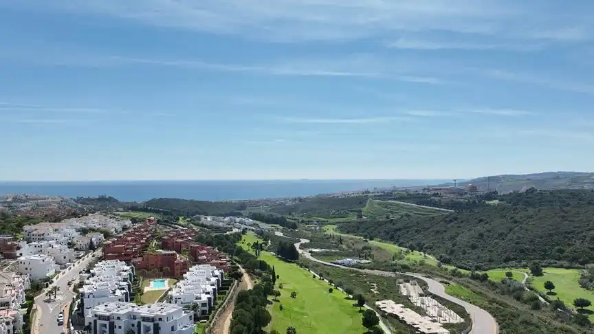 Apartament amb piscina en venda a Doña Julia Golf, imagen 28
