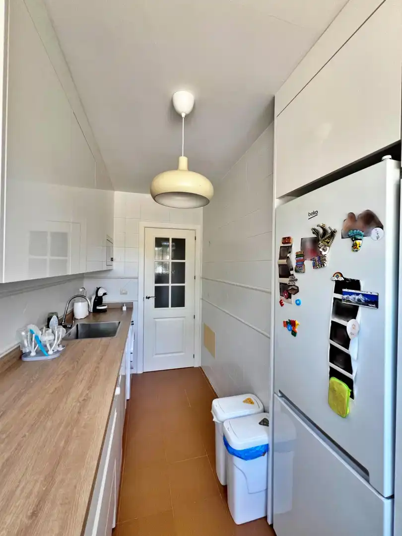 Cuina de Apartament en venda en Ayamonte amb Jardí privat, Terrassa i Piscina comunitària