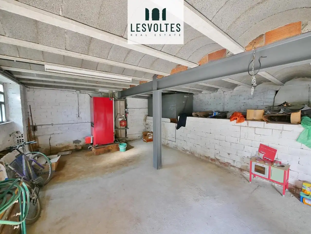 Casa amb terrassa en venda a calle de l'Escut Emporità, imagen 29