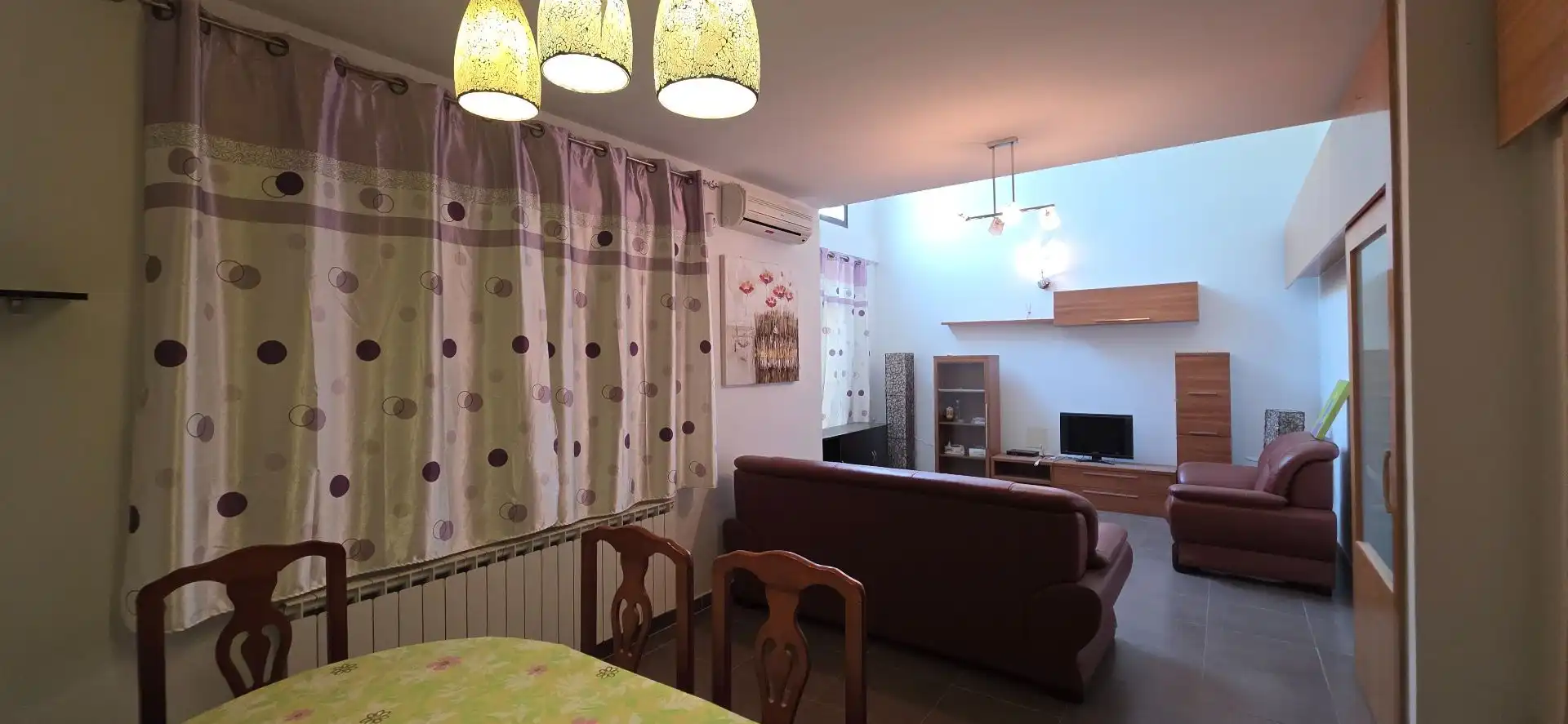 Wohnzimmer von Haus oder Chalet zum Verkauf in Ugena mit Klimaanlage, Heizung und Privatgarten
