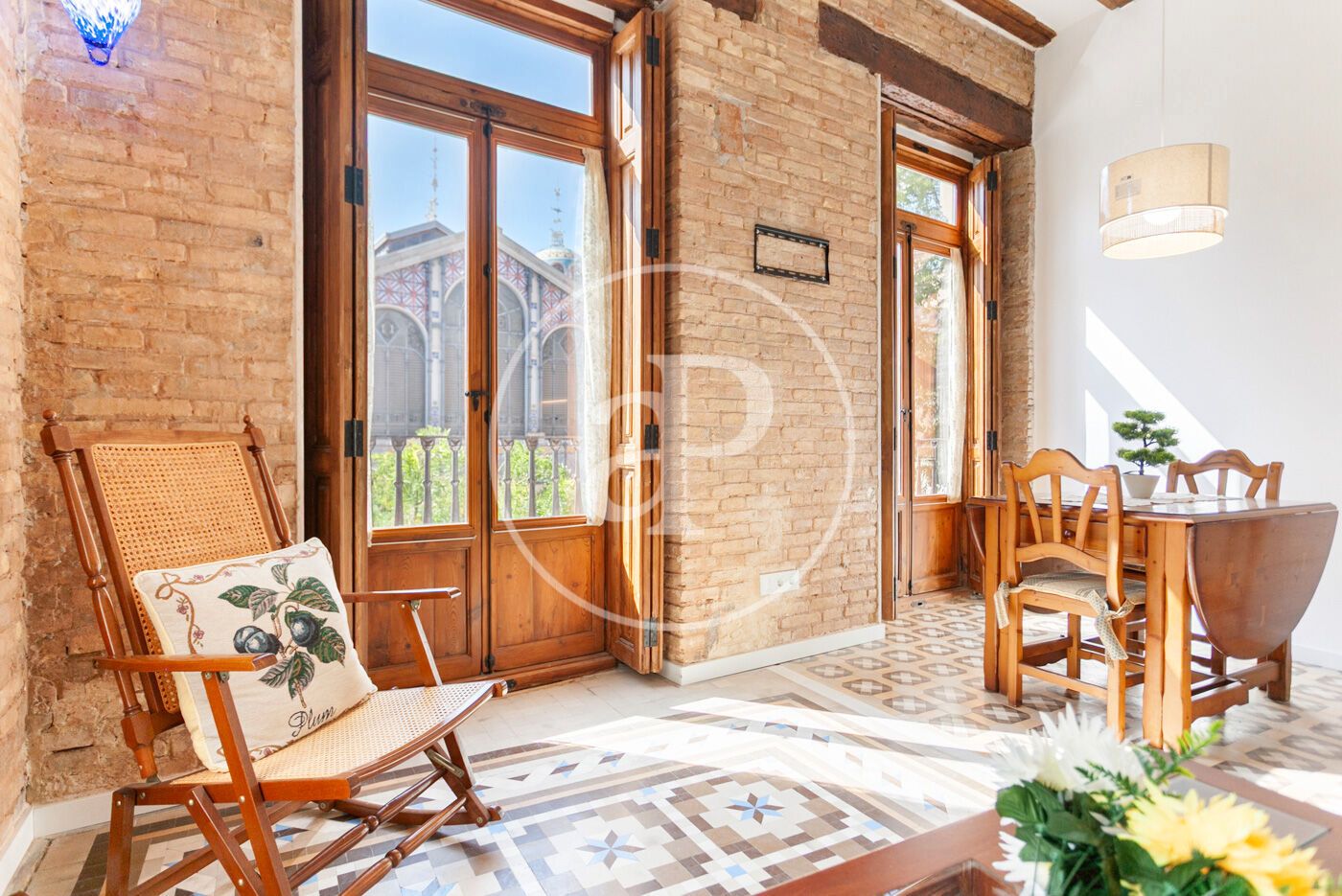 Exterior view of Flat to rent in  Valencia Capital  with Air Conditioner, Heating and Furnished