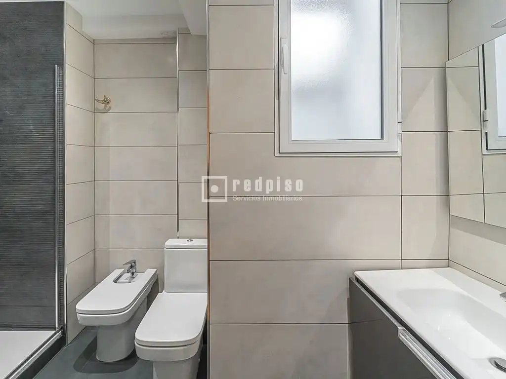 Baño de Piso en venta en Madrid con Aire acondicionado, Calefacción y Parquet