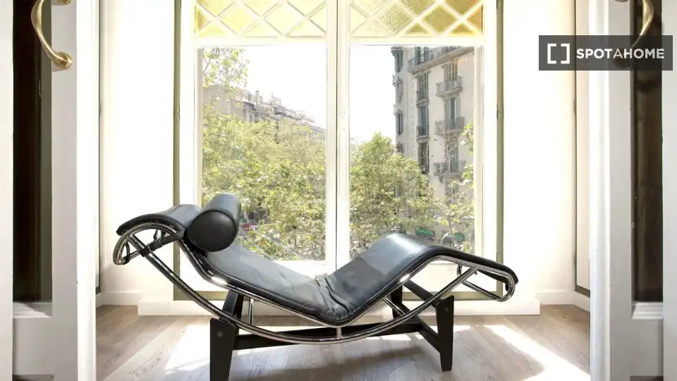 Appartamento con terrazza in affitto a Eixample, imagen 2