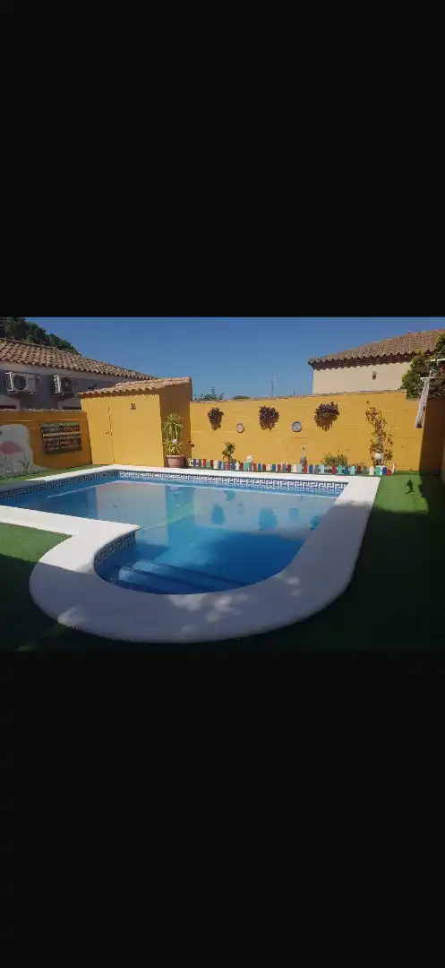 Swimming pool of Houses for sale in Chiclana de la Frontera  with Air Conditioner, Heating and Private garden
