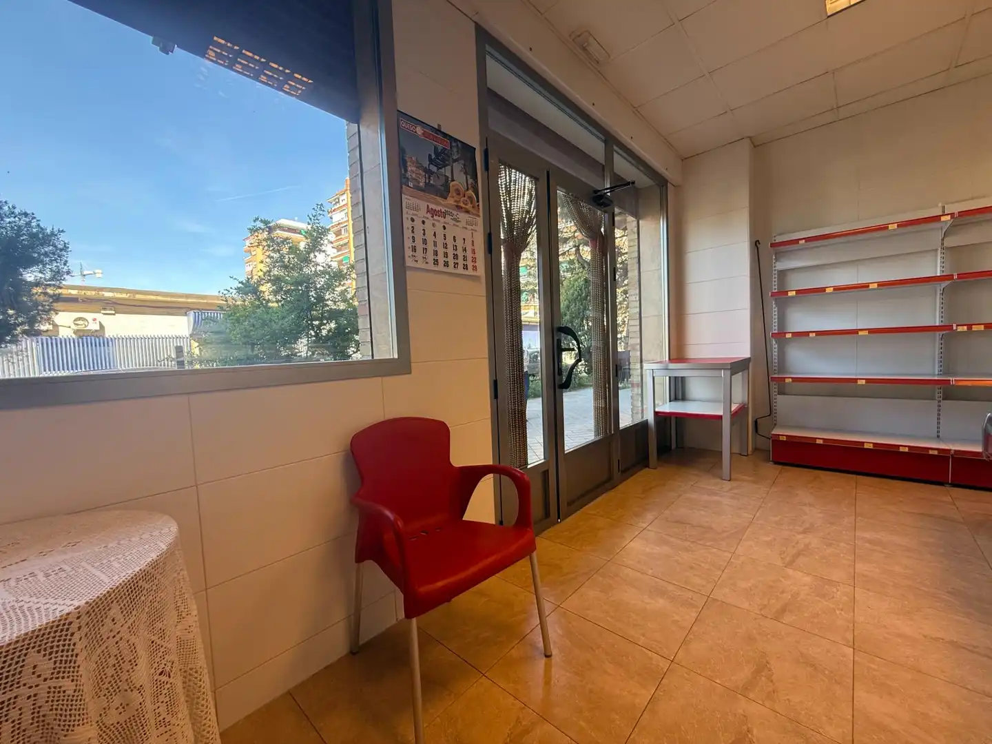 Local comercial en venda a Calle Trucha 5, imagen 7