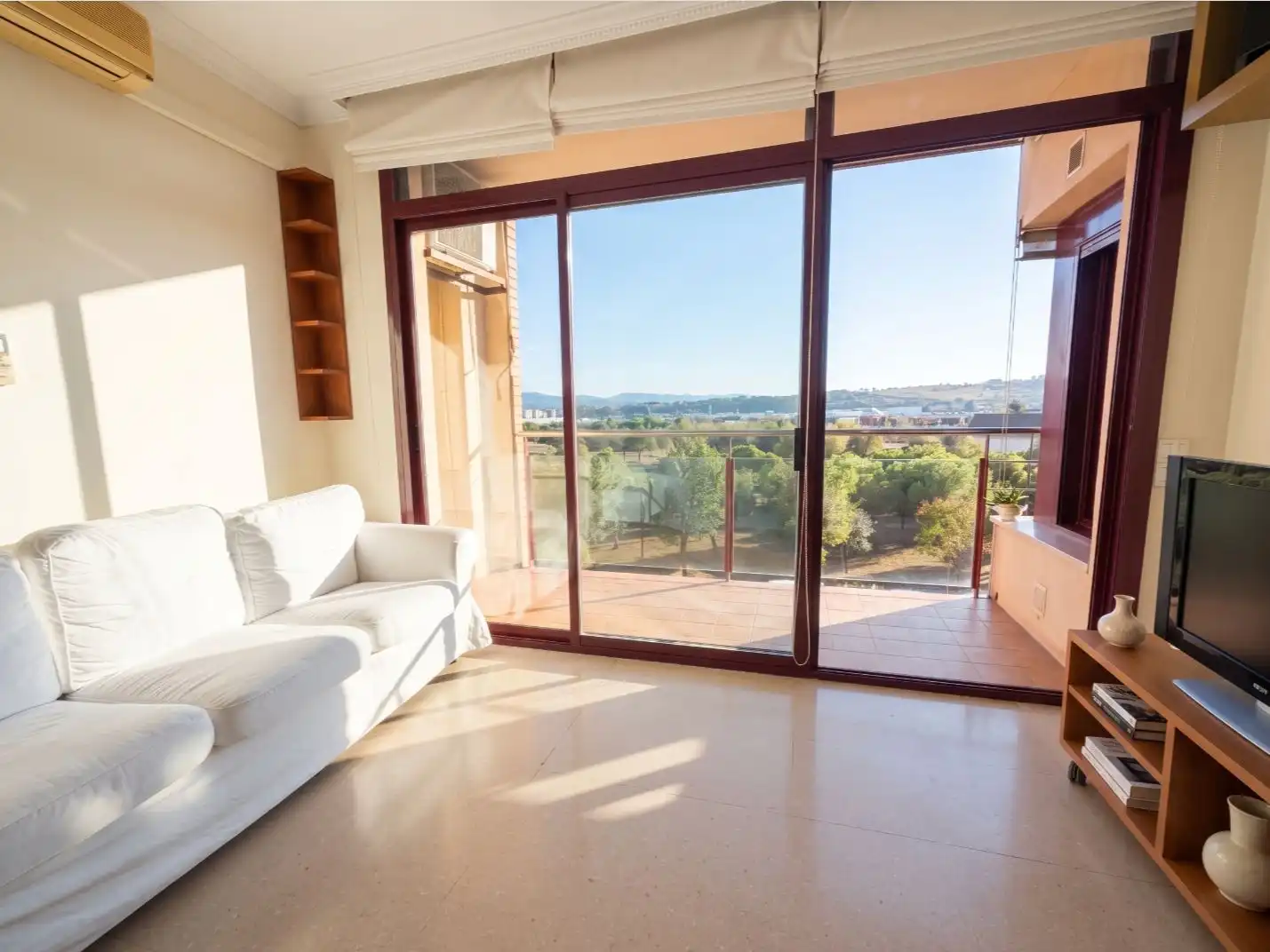 Balcony of Flat for share in Sabadell  with Air Conditioner, Heating and Private garden